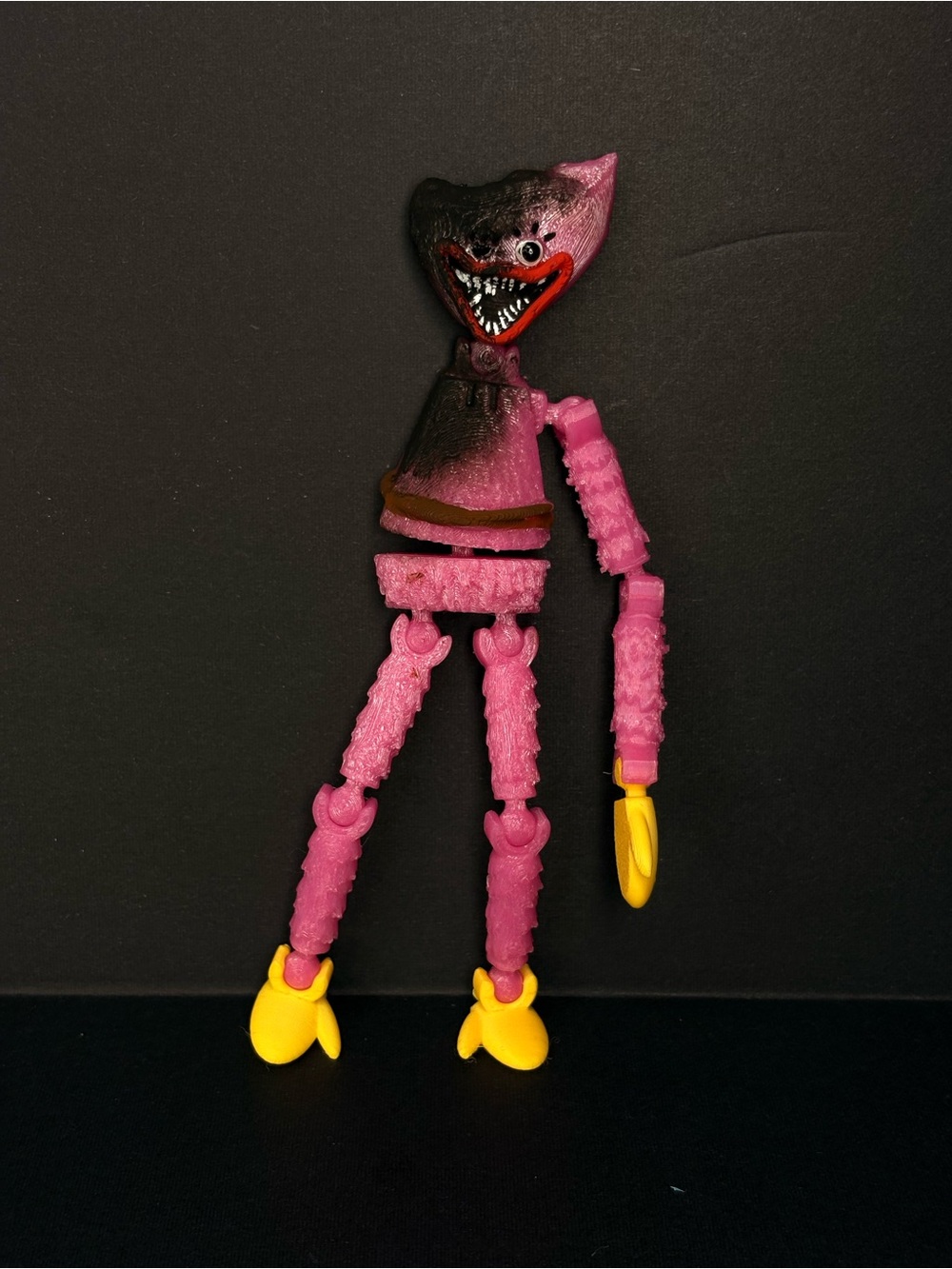 Ruined Kissy missy articulated figure